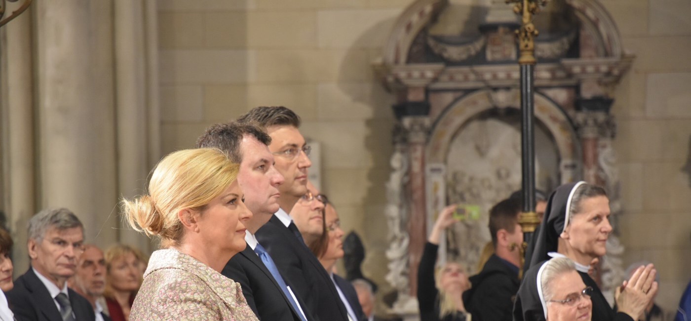 Predsjednik Vlade na svetoj misi u čast blaženiku Alojziju Stepincu